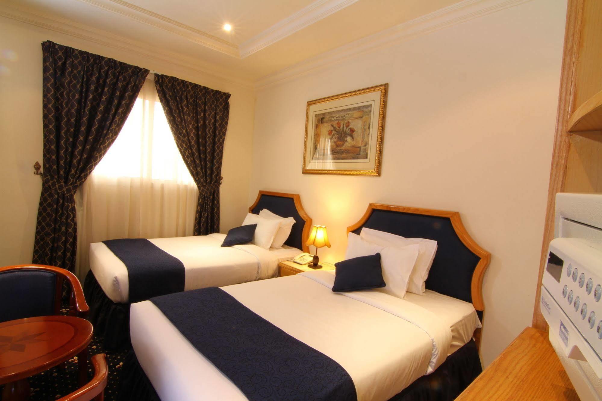 Cayam Hotel โดฮา ภายนอก รูปภาพ