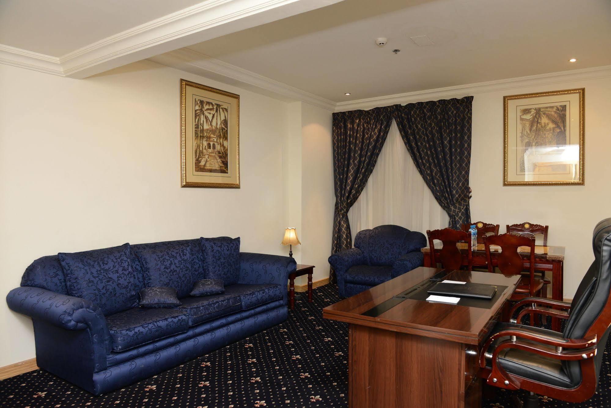 Cayam Hotel โดฮา ภายนอก รูปภาพ